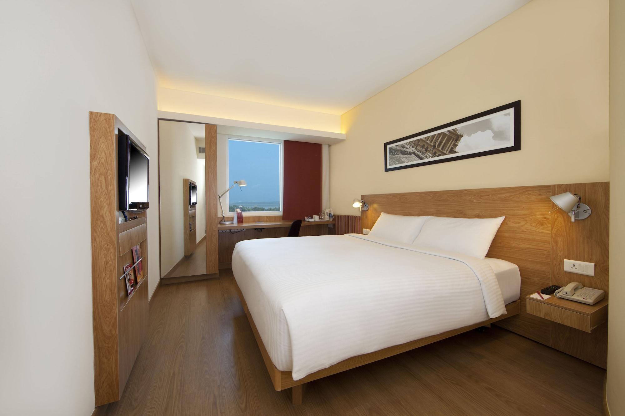 Hotel Ibis Bengaluru Outer Ring Road Esterno foto