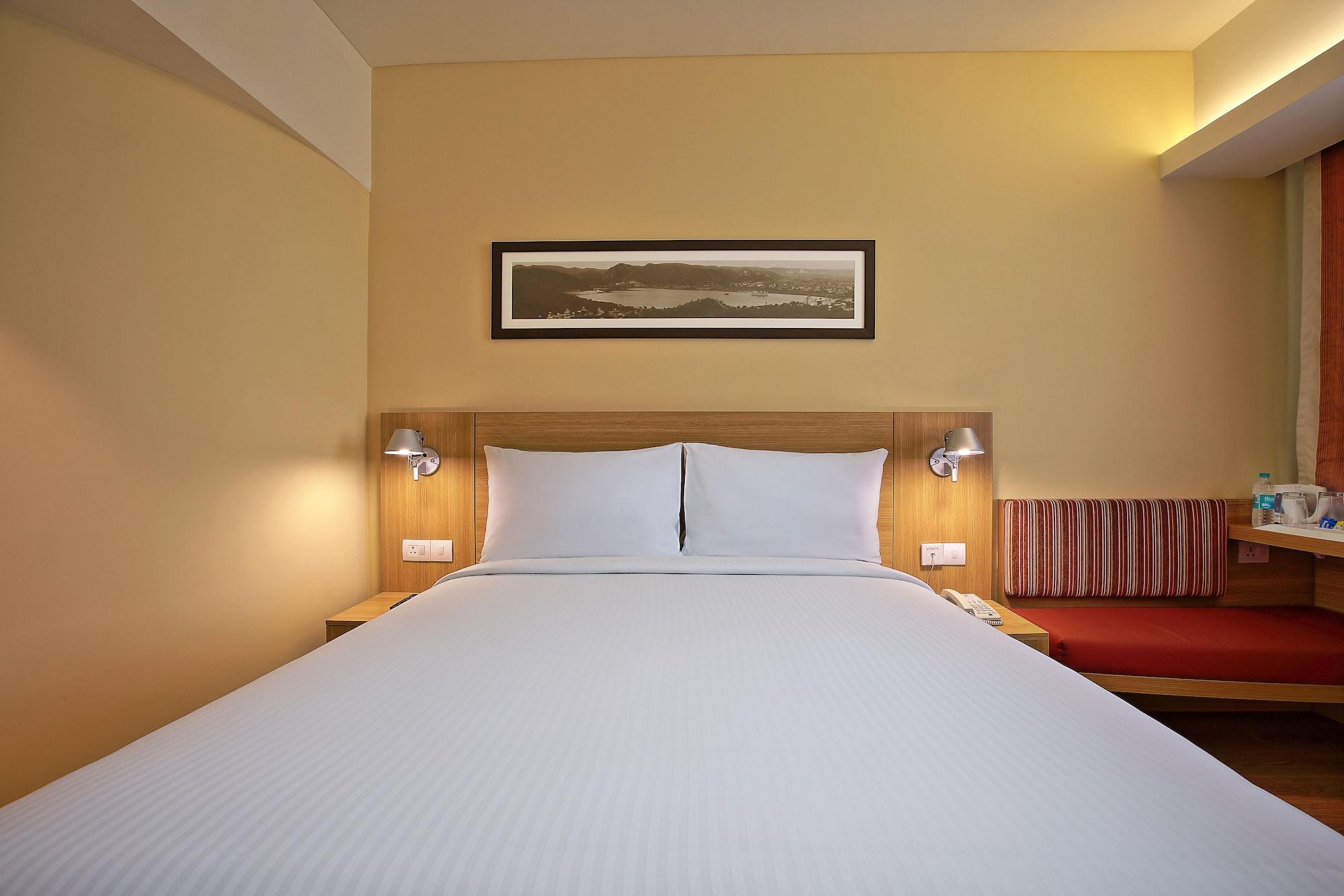 Hotel Ibis Bengaluru Outer Ring Road Esterno foto