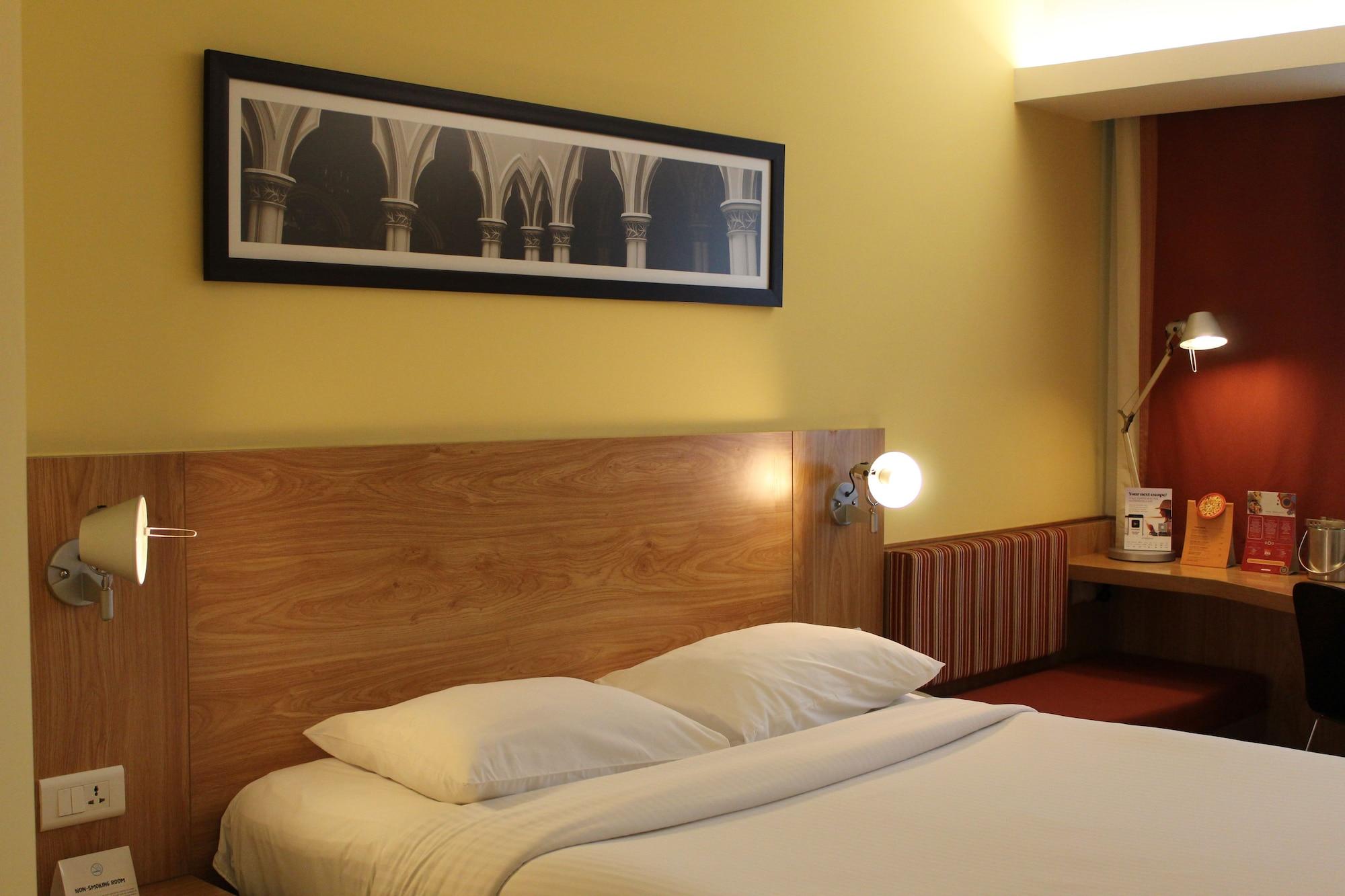 Hotel Ibis Bengaluru Outer Ring Road Esterno foto