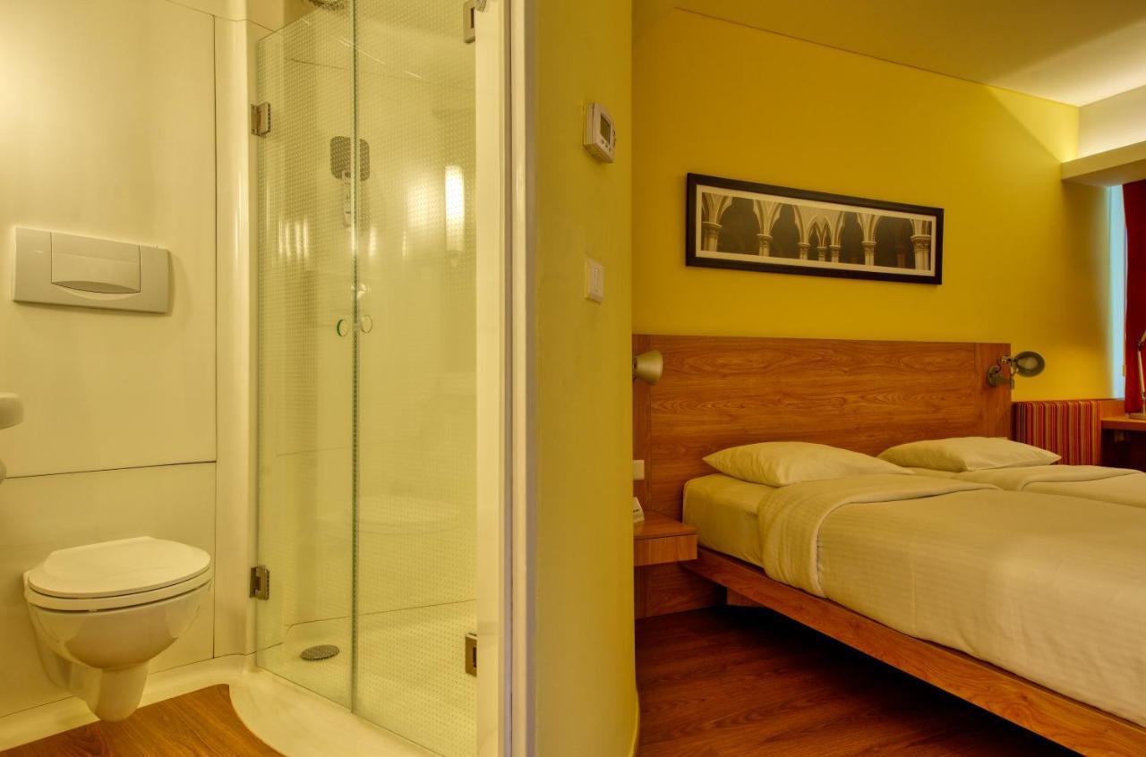 Hotel Ibis Bengaluru Outer Ring Road Esterno foto