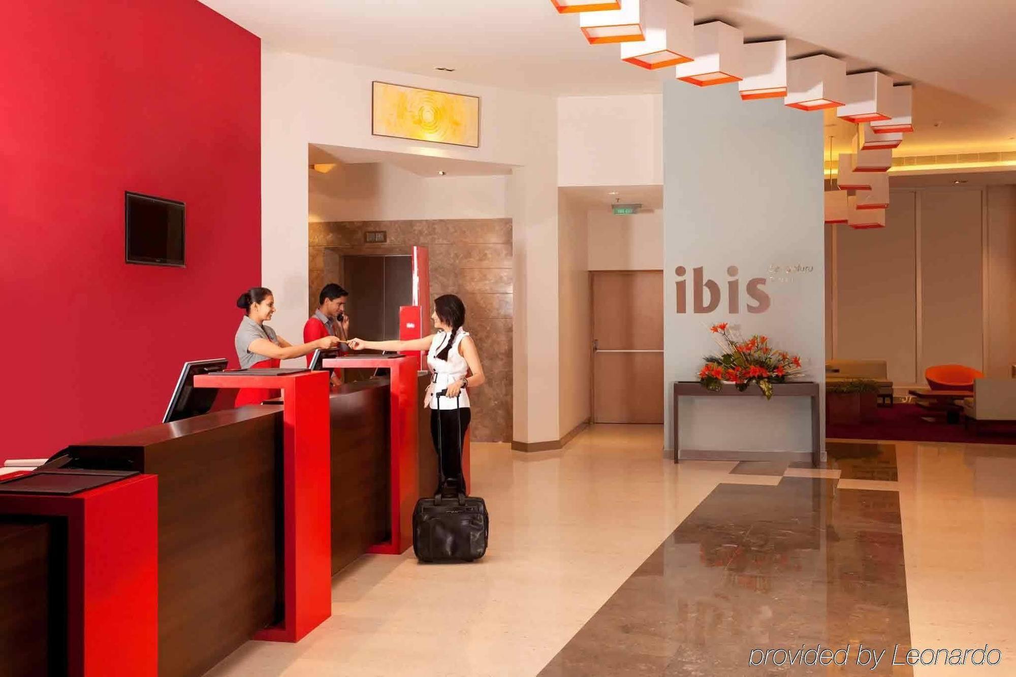 Hotel Ibis Bengaluru Outer Ring Road Interno foto